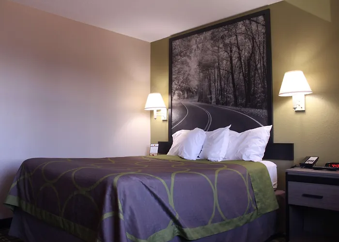Super 8 By Wyndham Michigan City