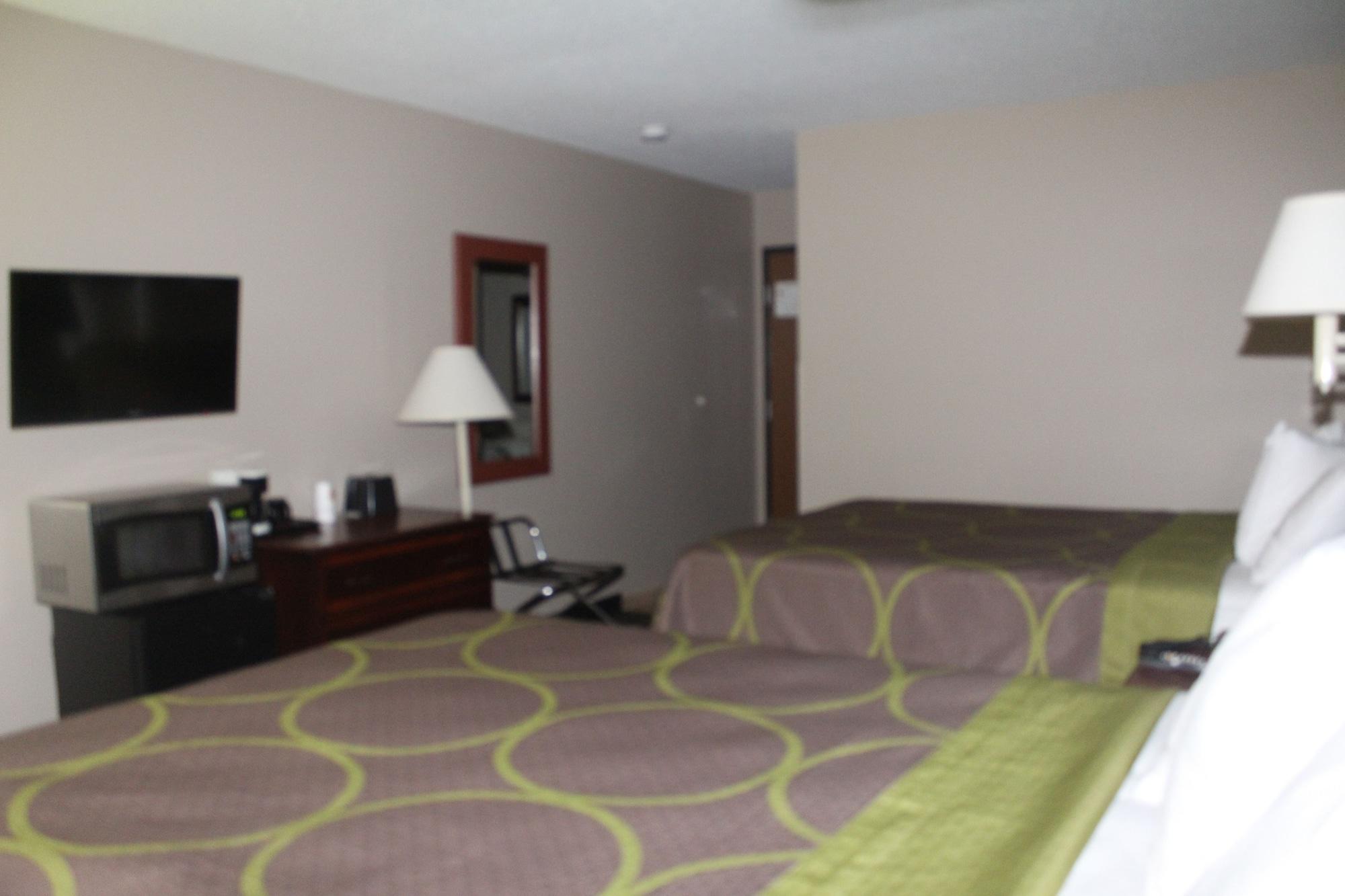 Hotel Super 8 By Wyndham Michigan Michigan Stadt