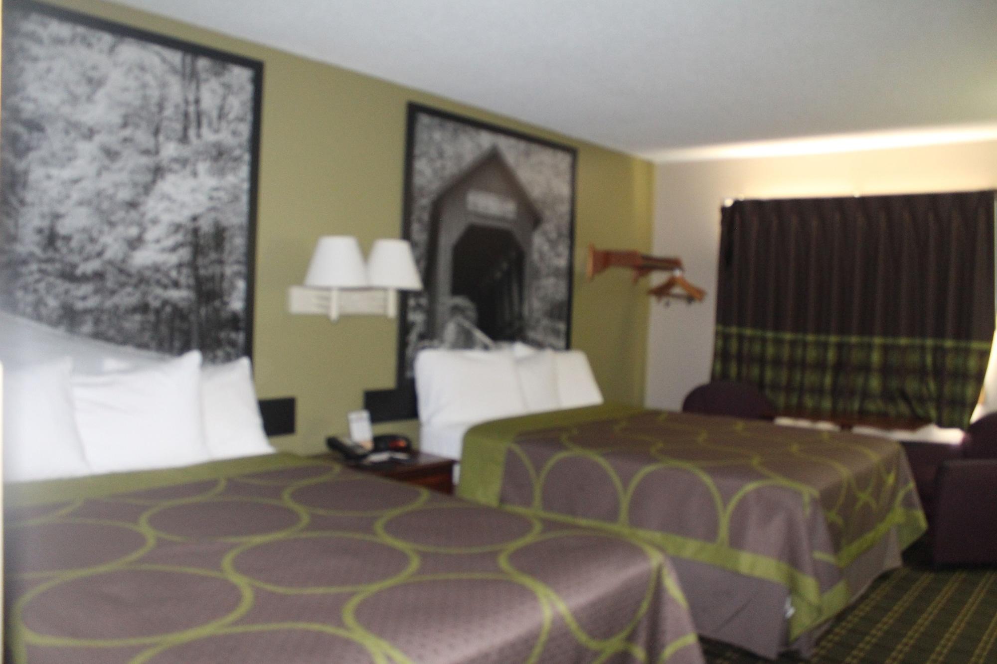 Super 8 By Wyndham Michigan Hotel Michigan Stadt